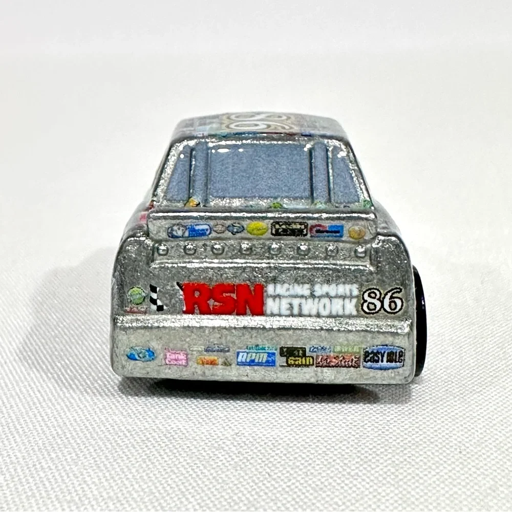 Disney Cars Die-cast Mini Racers Metallic Chick Hicks Mattel 2016